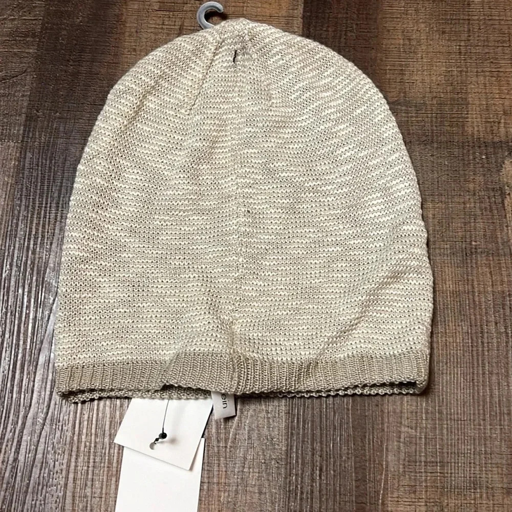 Calvin Klein Women's Reversible Two-Color one size Beanie Acrylic warm‎ winter - Picture 4 of 8